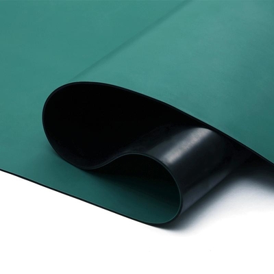 Op hoge temperatuur teruggewonnen antistatische ESD-matrol Groene gladde cleanroom-vloertafel